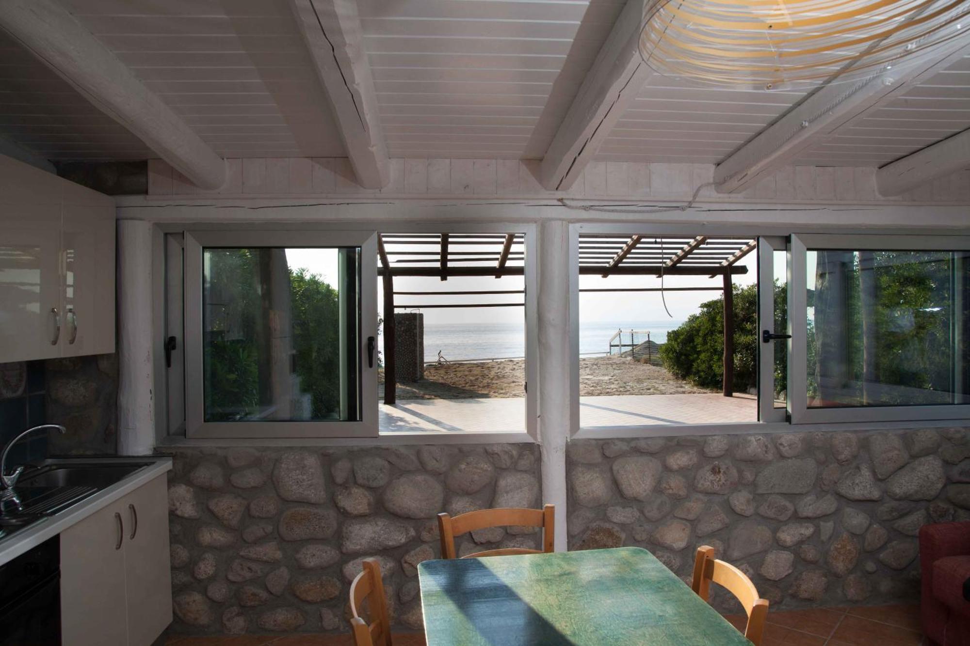 Marinella Beach Apartment Capo Vaticano Exterior photo
