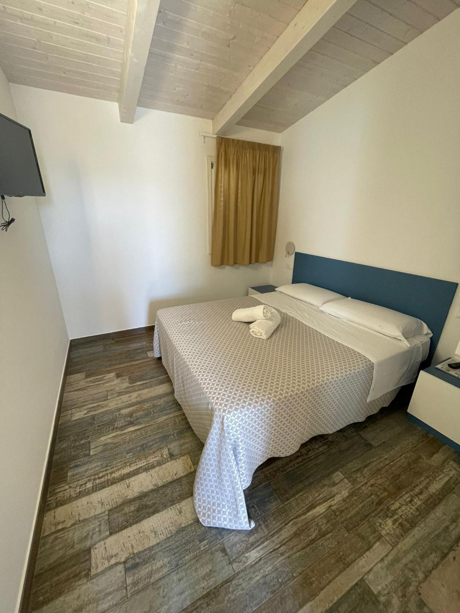 Marinella Beach Apartment Capo Vaticano Exterior photo