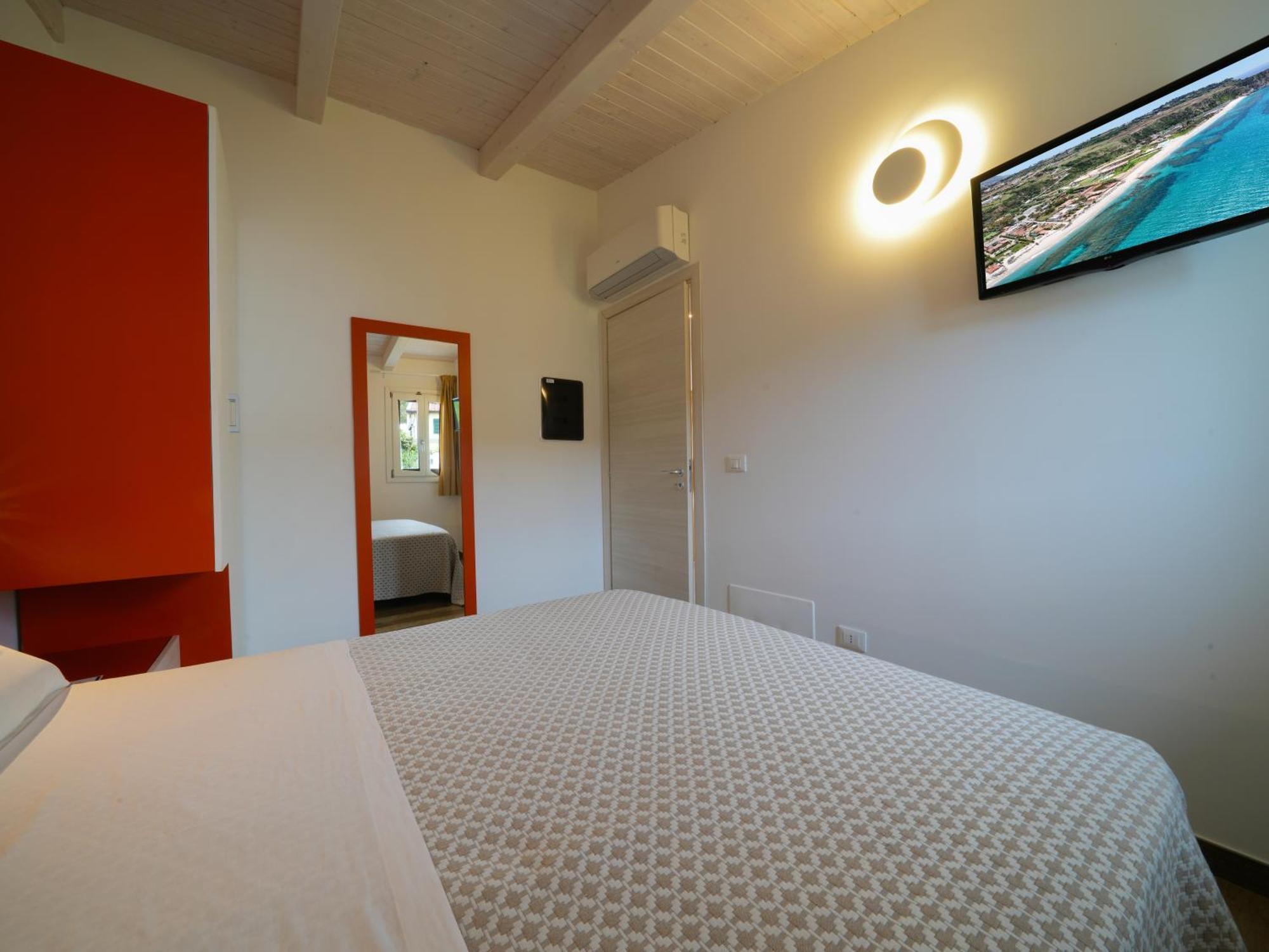 Marinella Beach Apartment Capo Vaticano Exterior photo