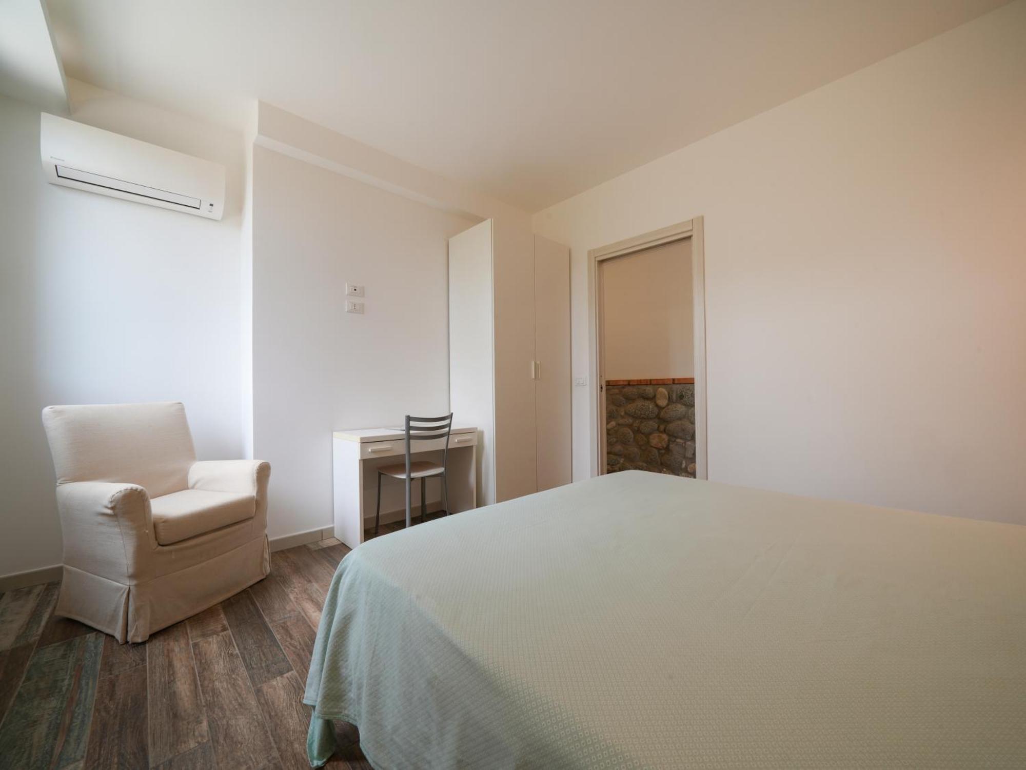 Marinella Beach Apartment Capo Vaticano Exterior photo