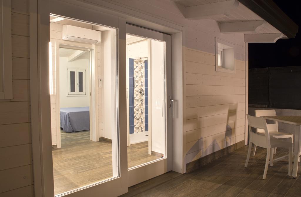 Marinella Beach Apartment Capo Vaticano Exterior photo